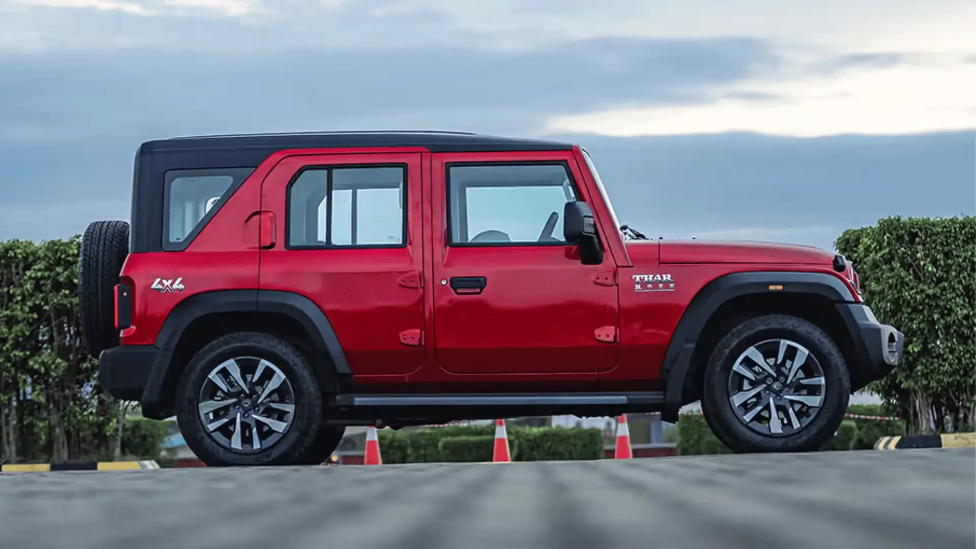Mahindra Thar ROXX - Image 3