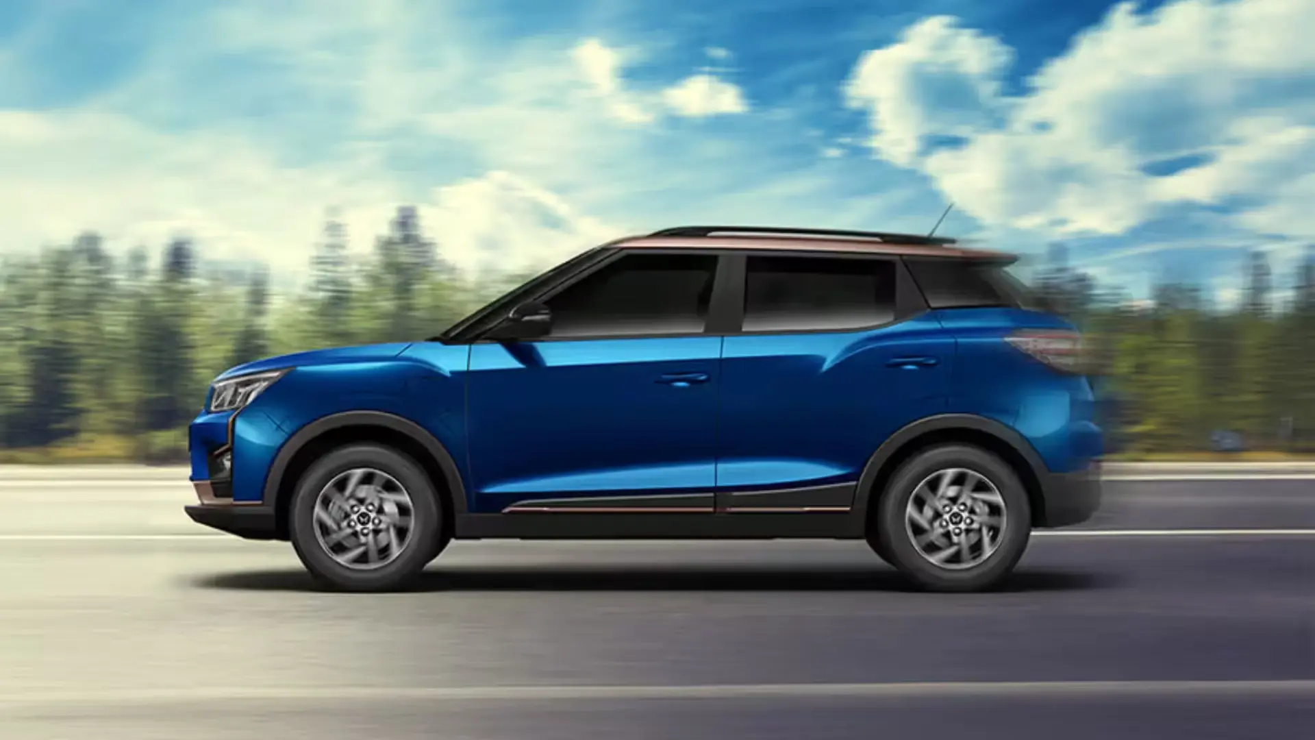 Mahindra XUV400 - Image 1