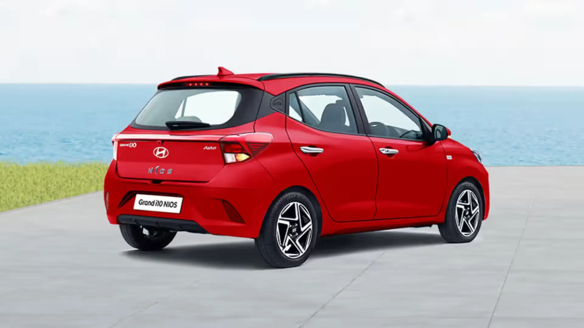 HYUNDAI Grand i10 Nios - Image 1