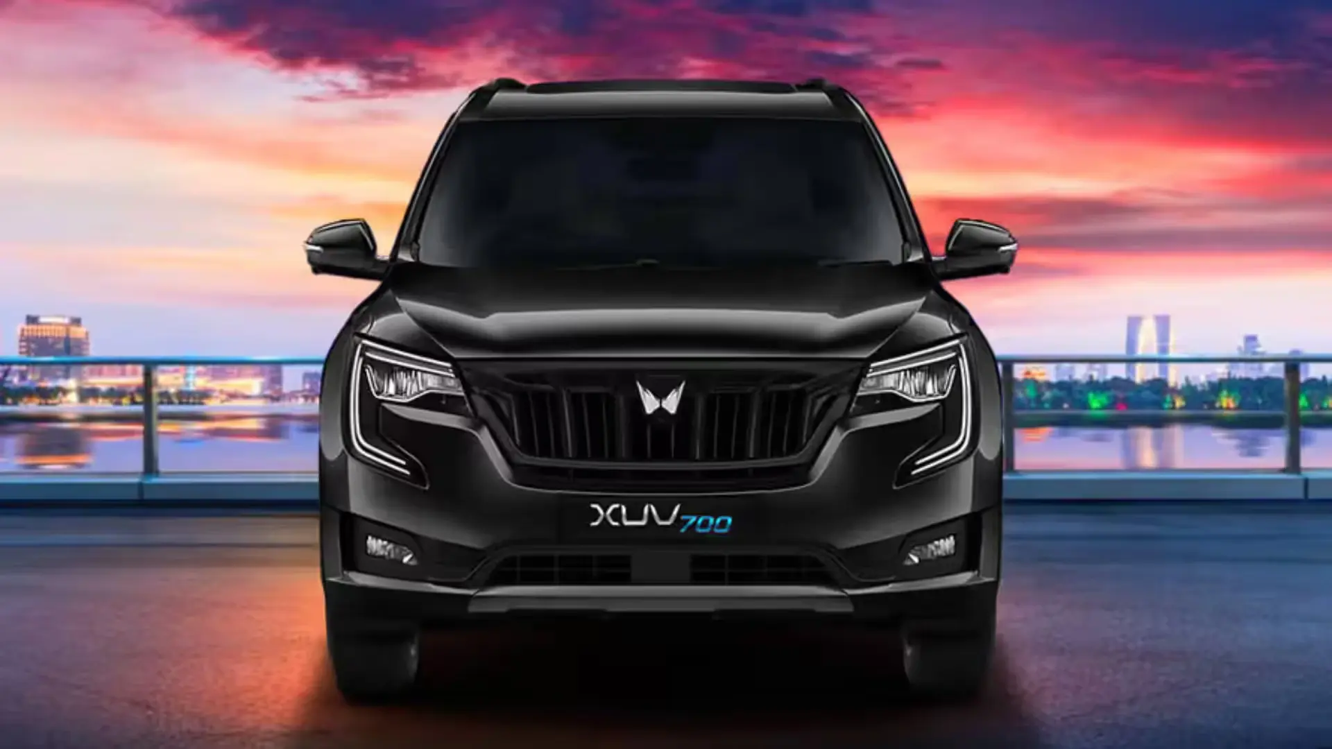 Mahindra XUV700 - Image 2