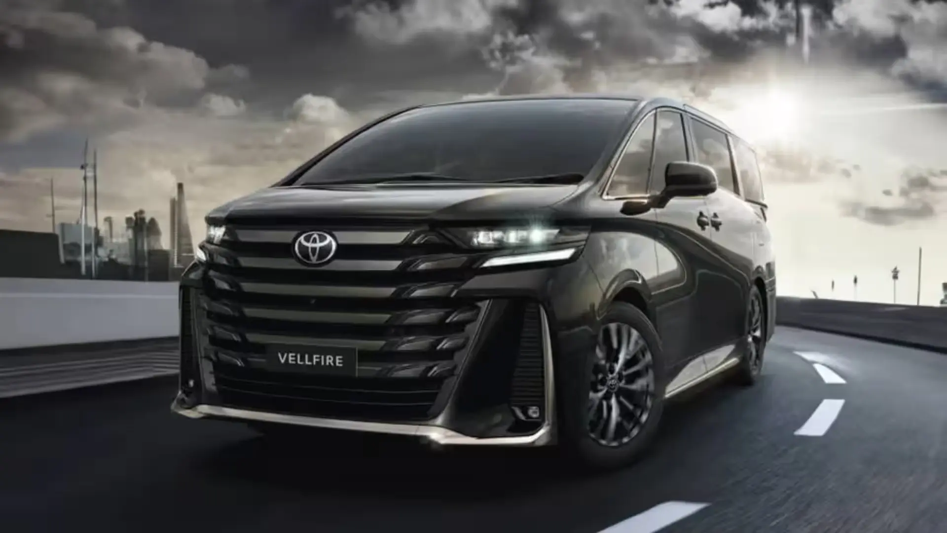 TOYOTA Vellfire - Image 4