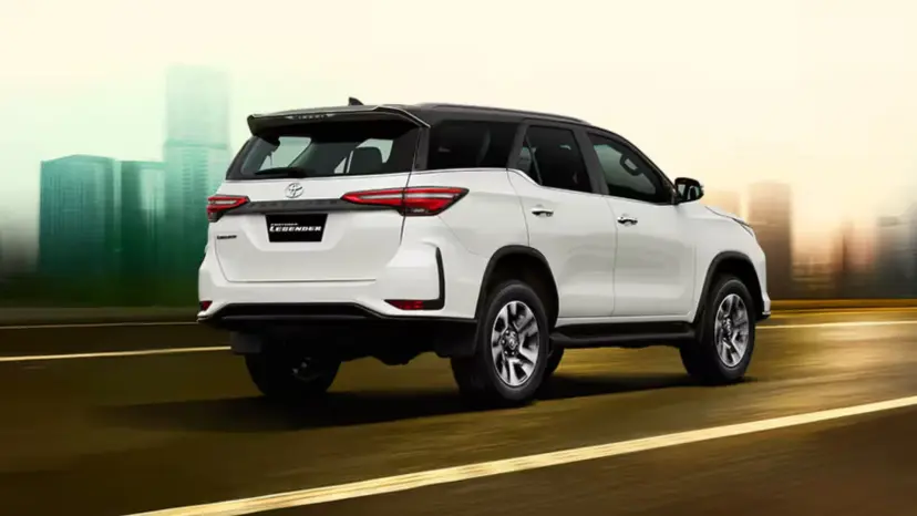 TOYOTA Fortuner Legender